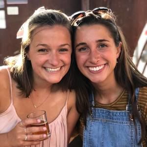 Meet your Posher, Evelyn